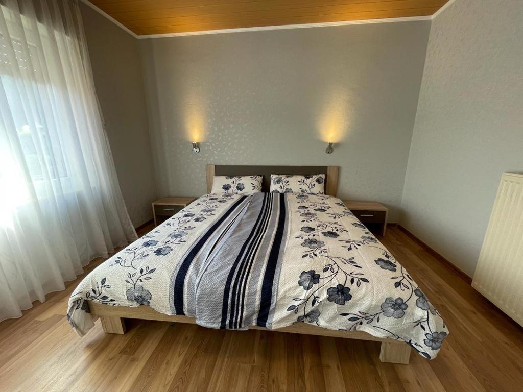 Ferienwohnung Lion Круммгерн Екстер'єр фото